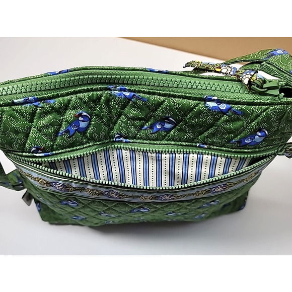 Vera Bradley Original Zip Hipster Green Birds Crossbody Bag (Bluebirds on Green) - Picture 4 of 12